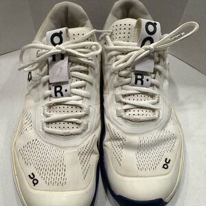 On Running The Roger Pro Men's Cream and Blue Sneakers